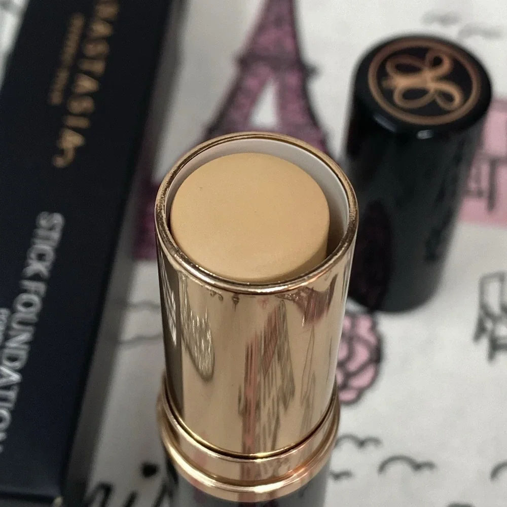 Anastasia Beverly Hills Stick Foundation -shade Beige Read Description